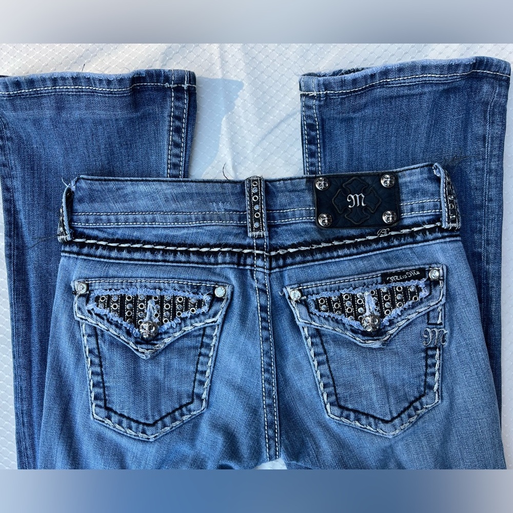 Buckle Miss Me Women’s Bootcut Jeans Sizes 26